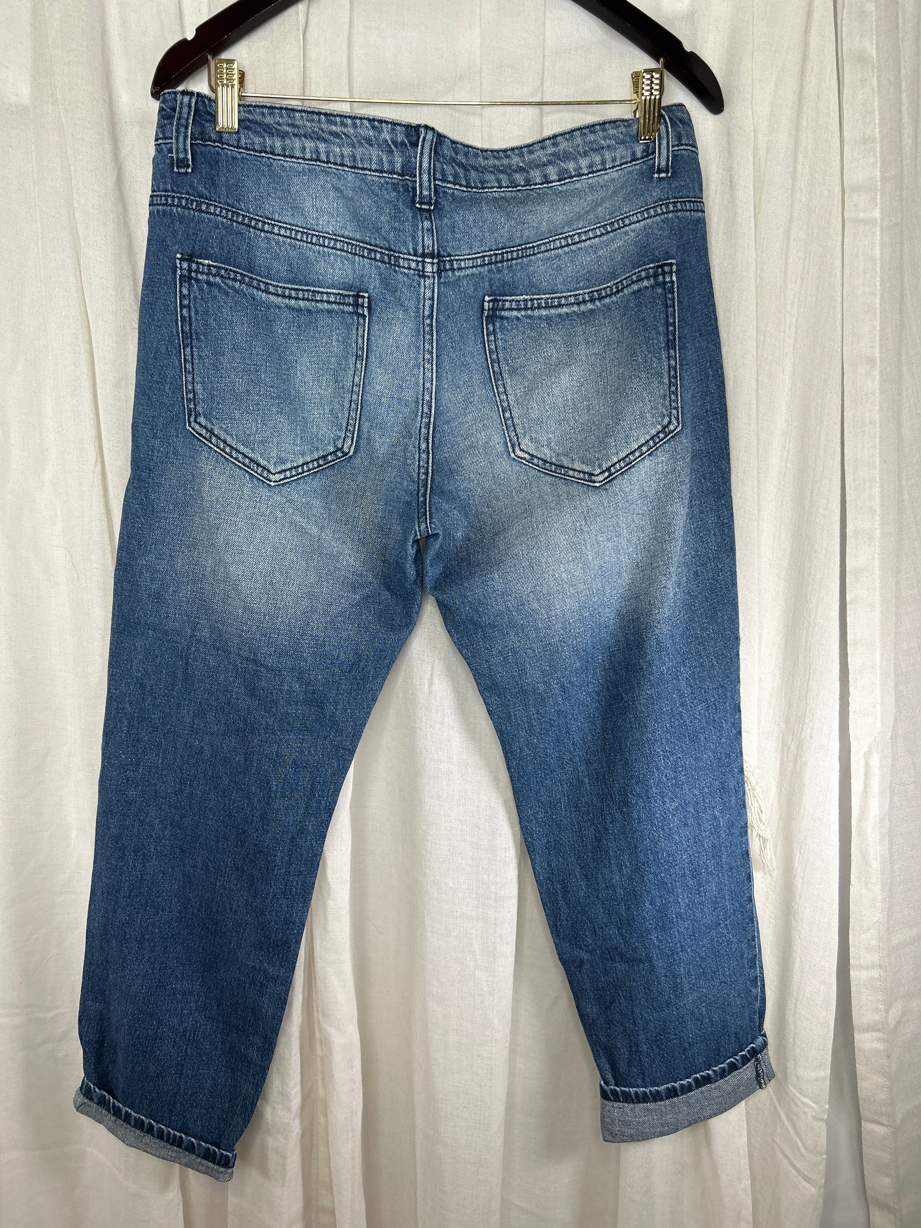 Cello- Distressed Jeans sz 7